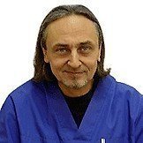 Врач Васин Руслан Аликович