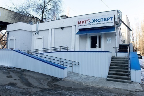 Эксперт на Космонавтов